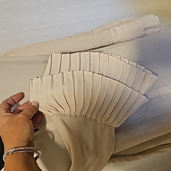 Blouse - Picture 2 of 4